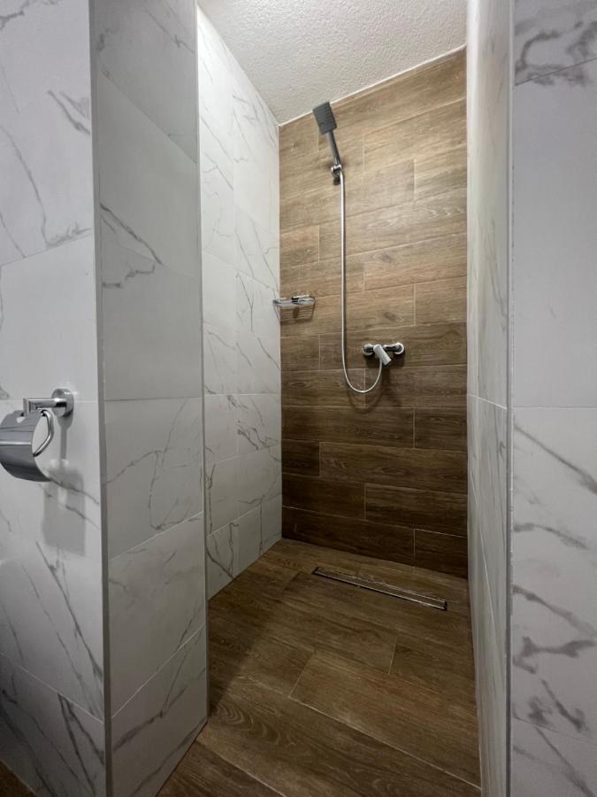 Azzure Apartment 乌尔齐尼 外观 照片