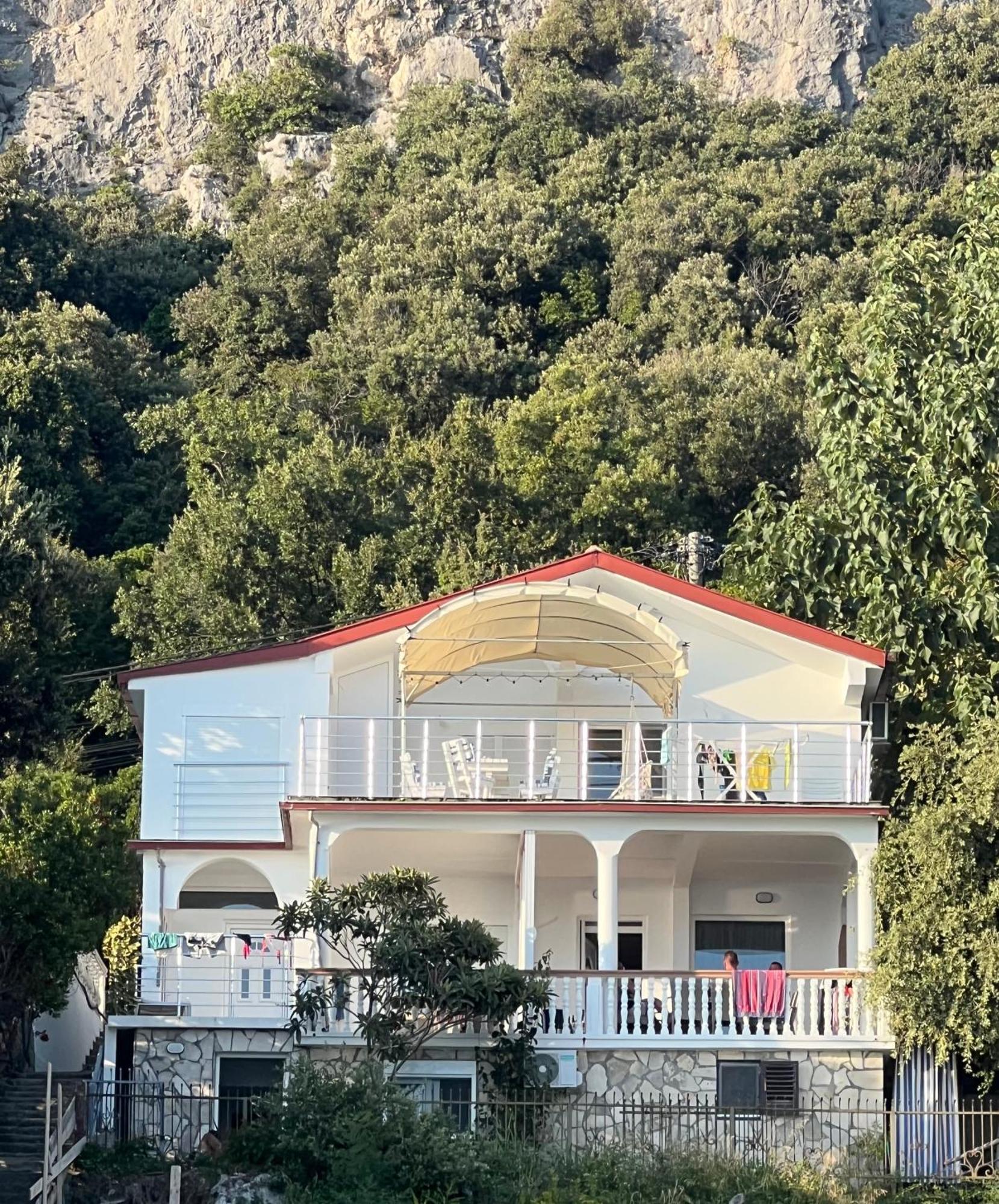 Azzure Apartment 乌尔齐尼 外观 照片
